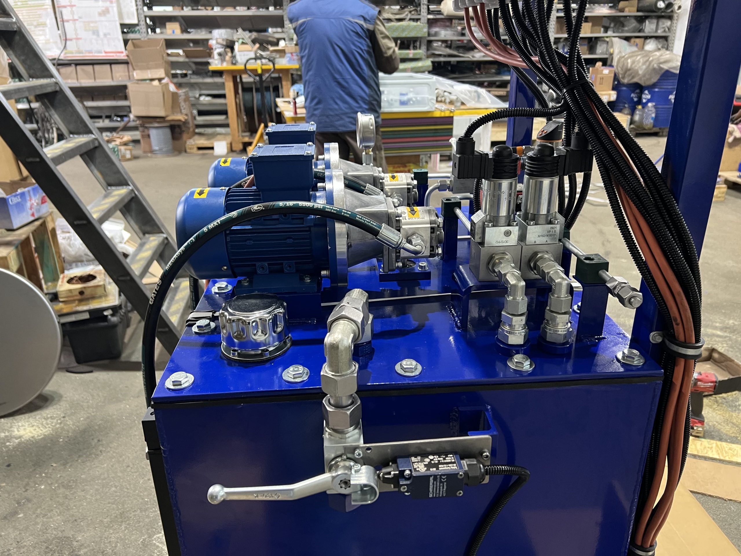 Станции собственной разработки